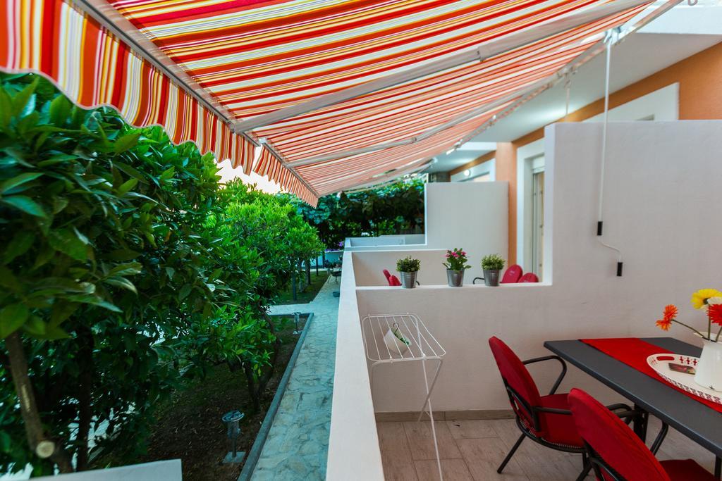 Apartments Elizabeth บีโอกราดนาโมรู ภายนอก รูปภาพ
