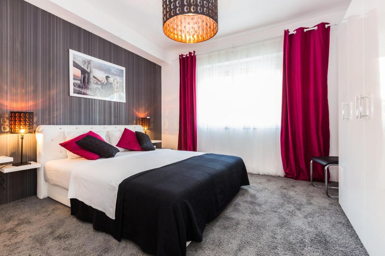 Apartments Elizabeth บีโอกราดนาโมรู ภายนอก รูปภาพ